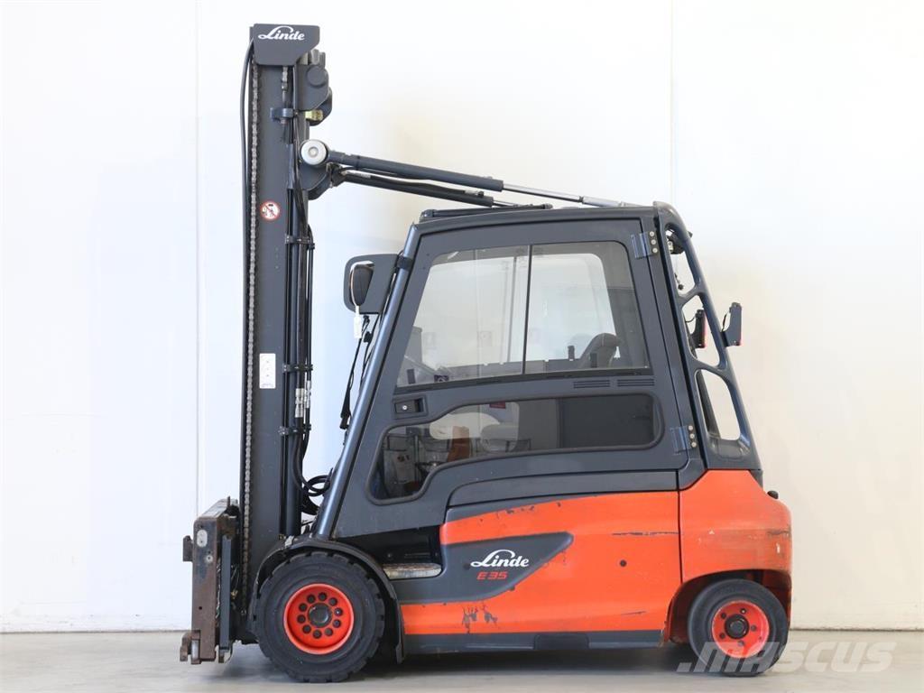 Linde E35L/387 Elmotviktstruckar