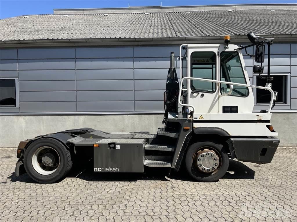 Terberg YT222 4X2 Materialhantering - Övriga