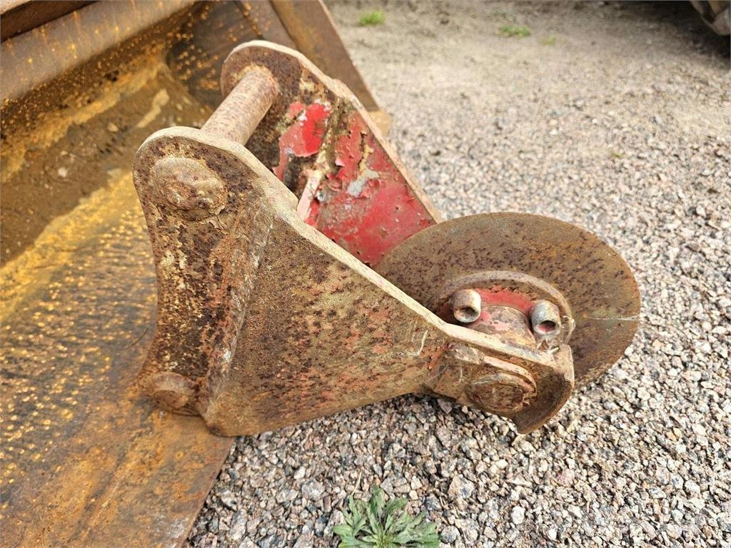  Asfalttileikkuri Övriga