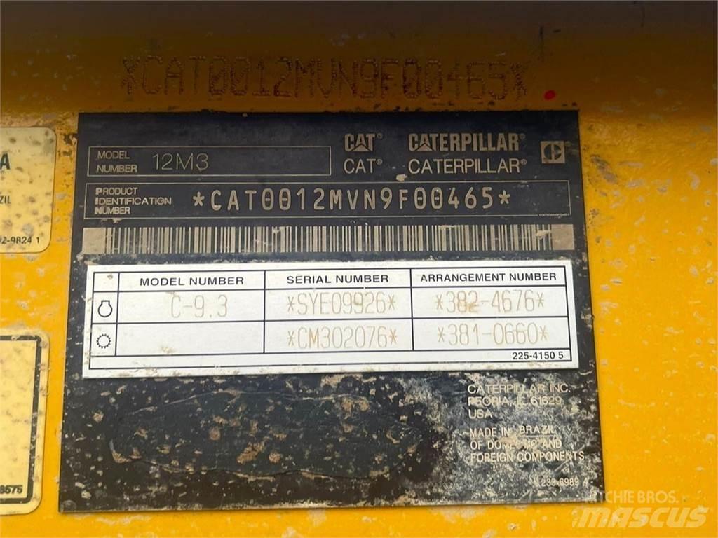 CAT 12M3 Väghyvlar