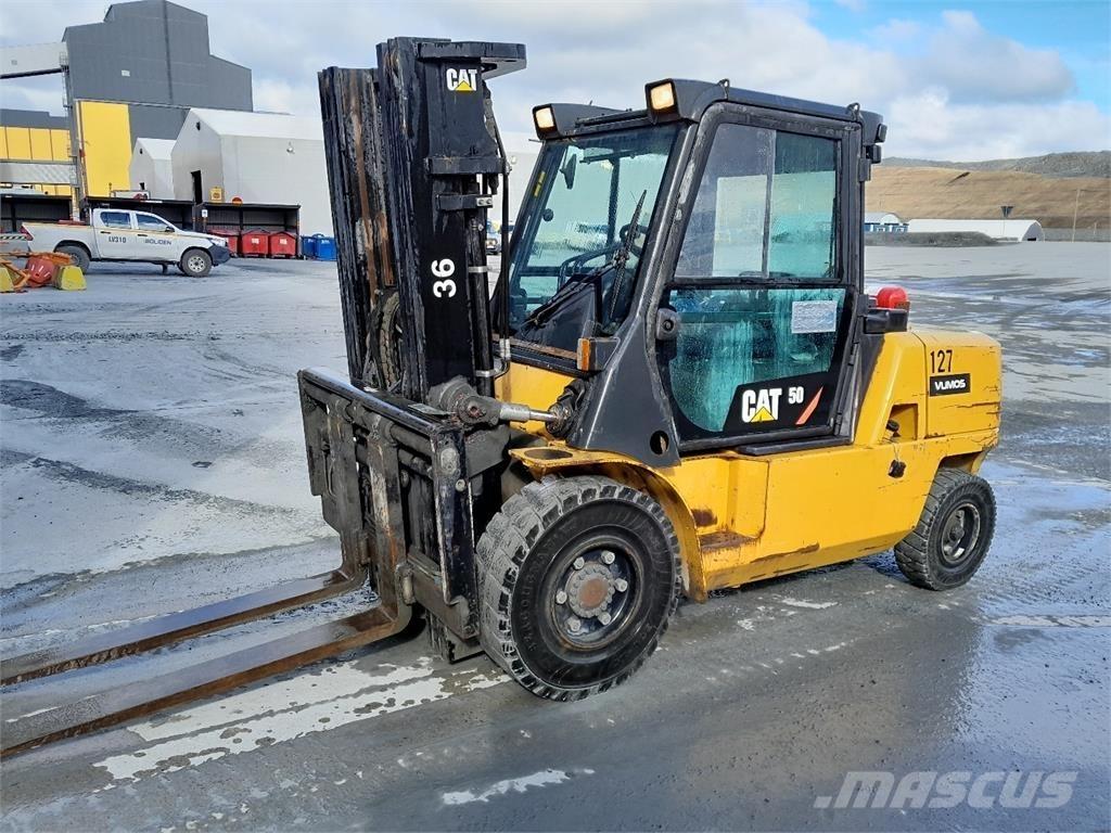 CAT DB50k2 Elmotviktstruckar