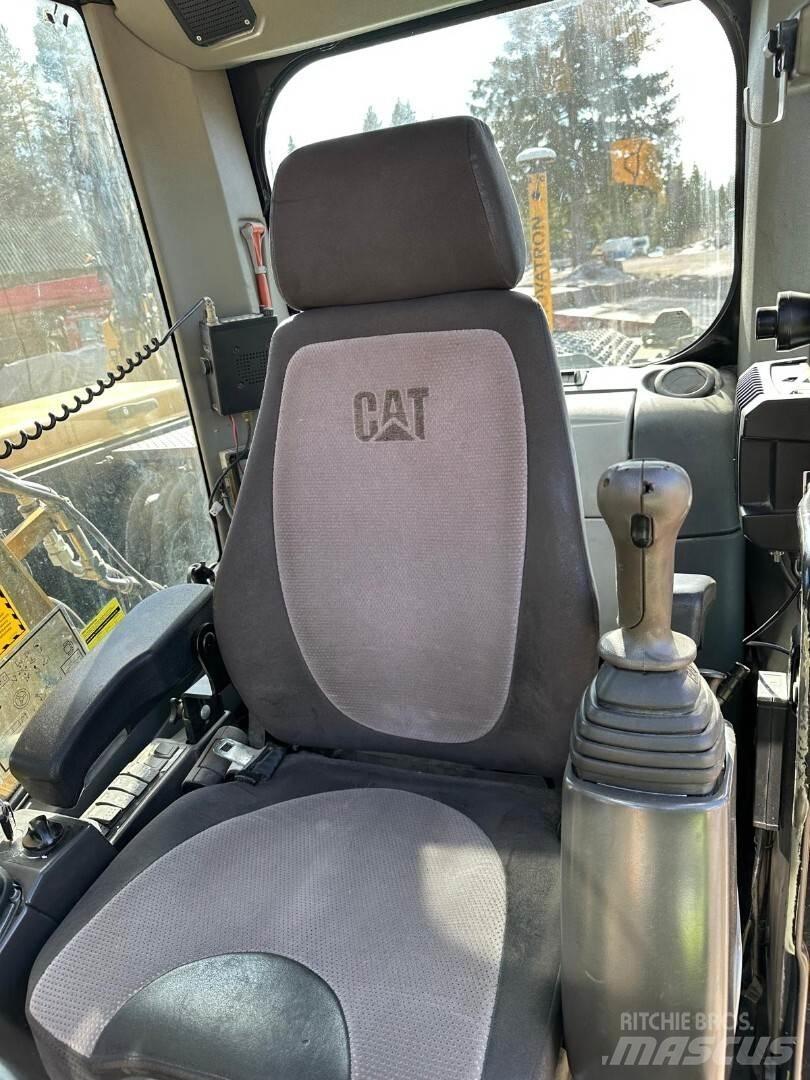 CAT M 316 D Hjulgrävare