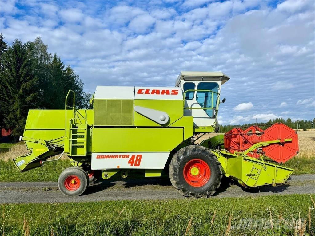 CLAAS 48 Skördetröskor