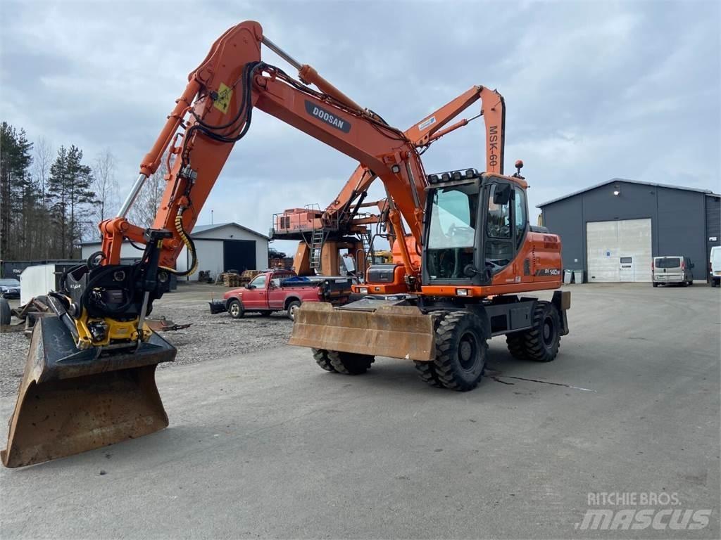Doosan DX 140W Hjulgrävare