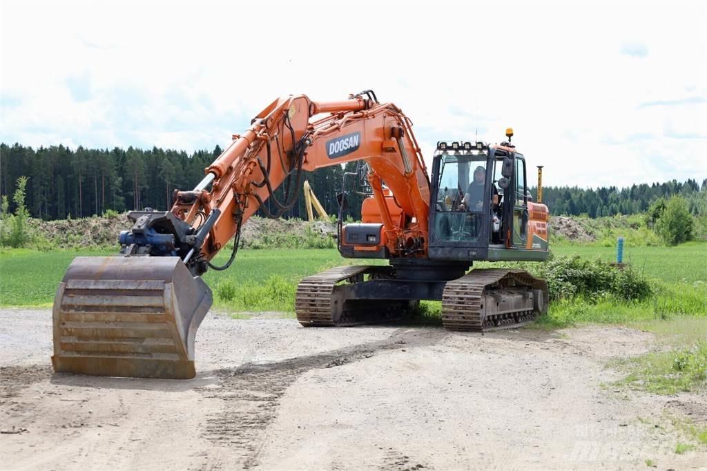 Doosan DX255 LC - 3 Bandgrävare