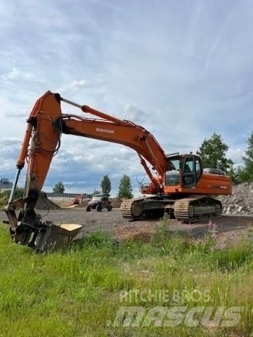 Doosan DX420LC Bandgrävare
