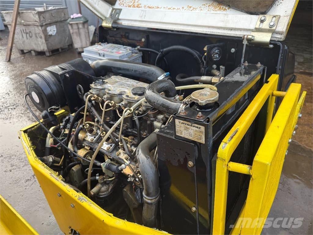 Dynapac CC 100 Entreprenad - Övrigt