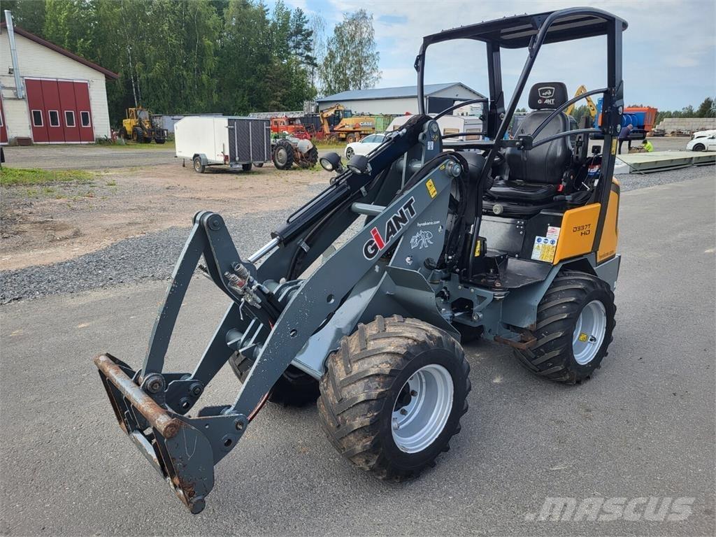 GiANT D337T Lantbruk - Övrigt
