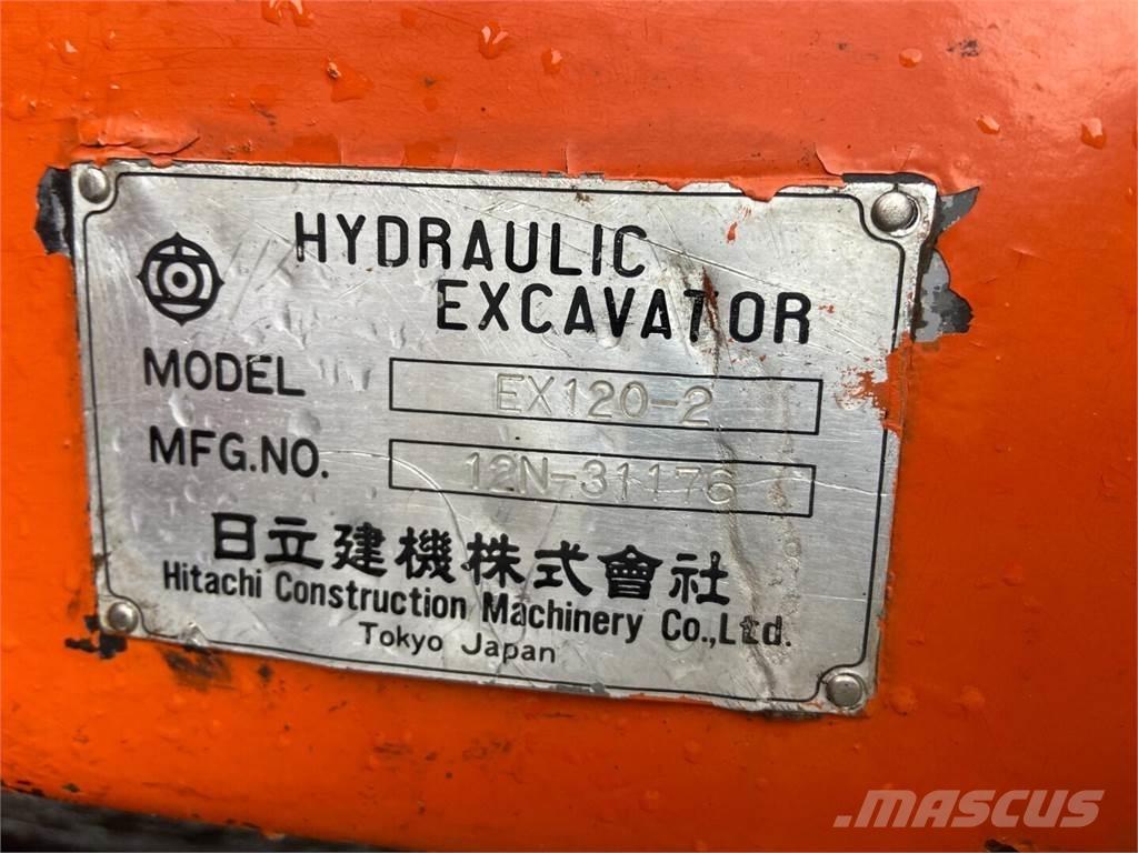 Hitachi Ex 120-2 Bandgrävare