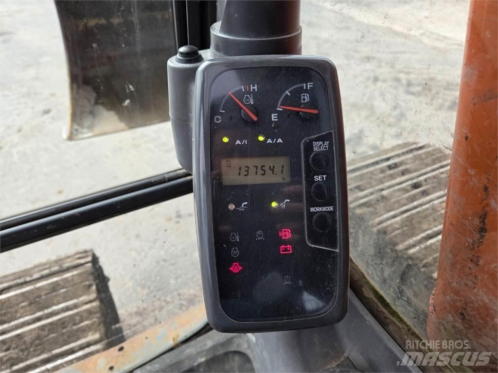Hitachi ZX180 LC Bandgrävare