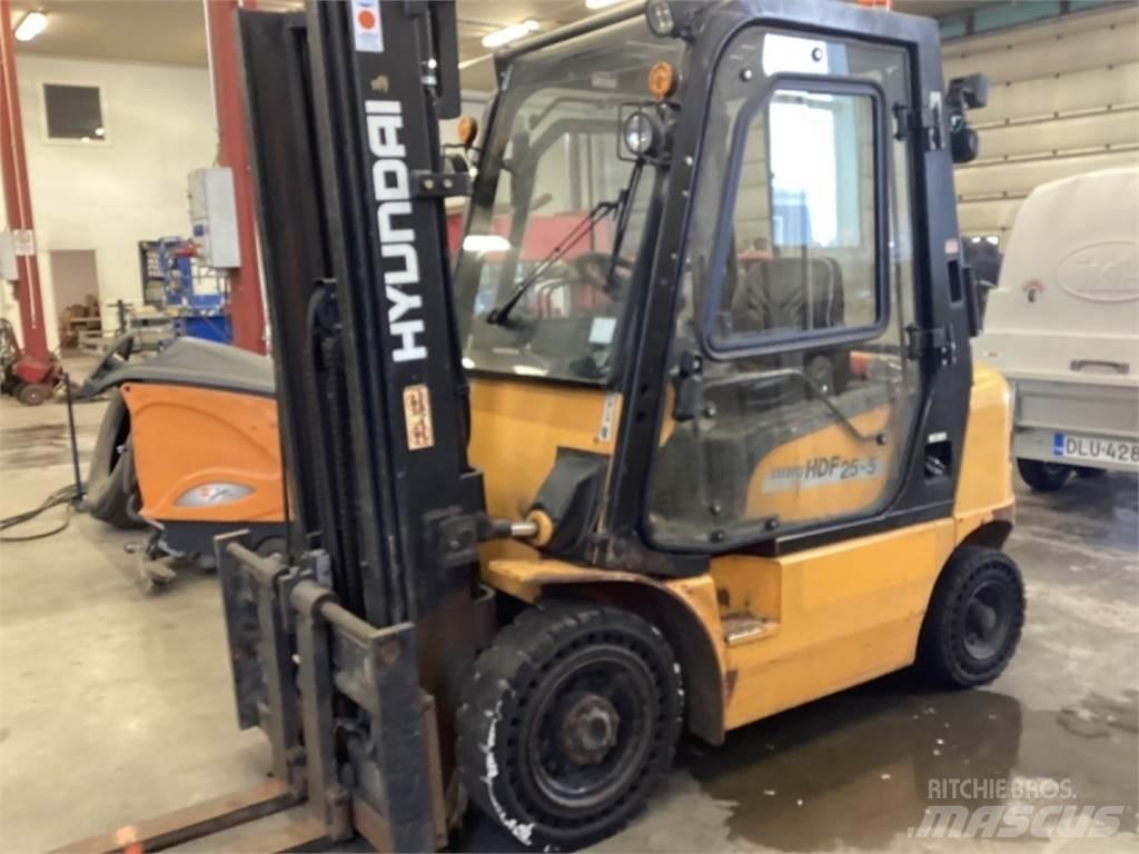 Hyundai HDE 25 E Dieselmotviktstruckar