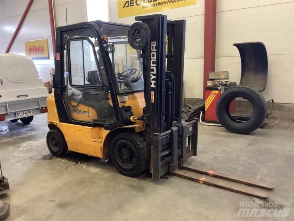 Hyundai HDE 25 E Dieselmotviktstruckar