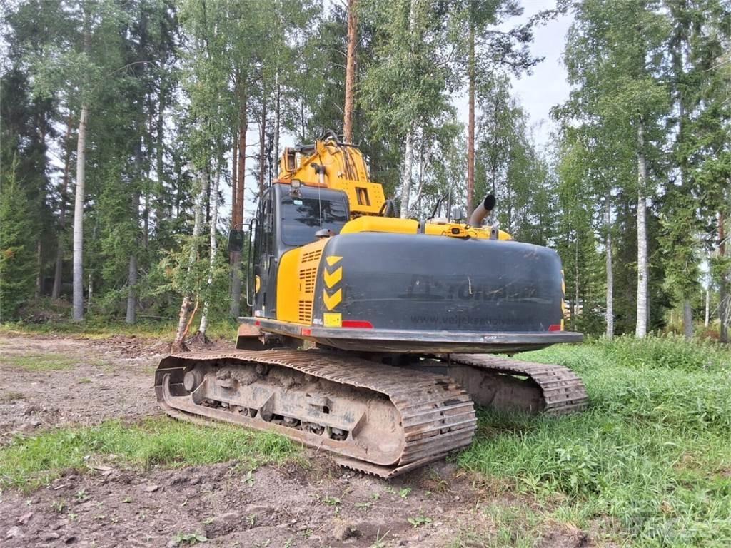 JCB 210 LCT4 Bandgrävare