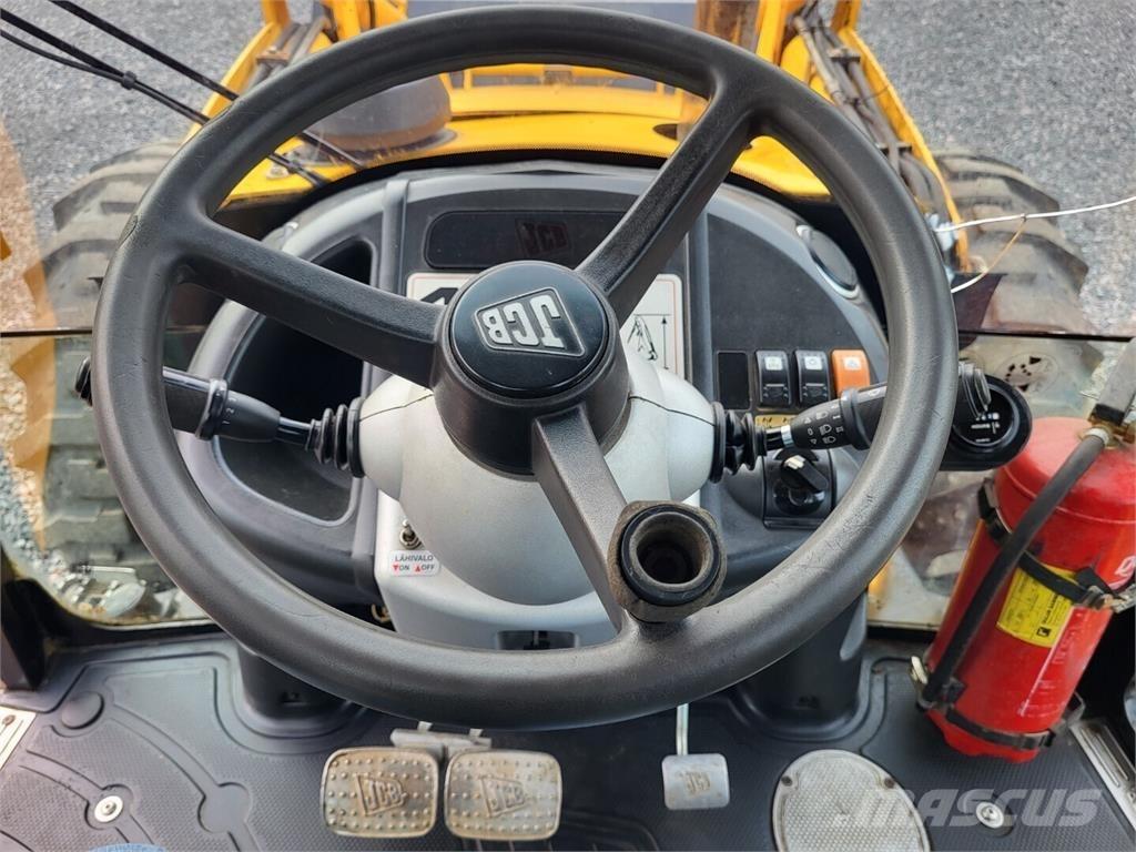 JCB 4CN Grävlastare