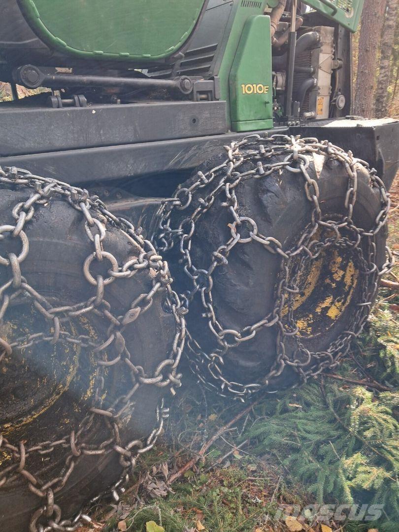 John Deere 1010e Skotare