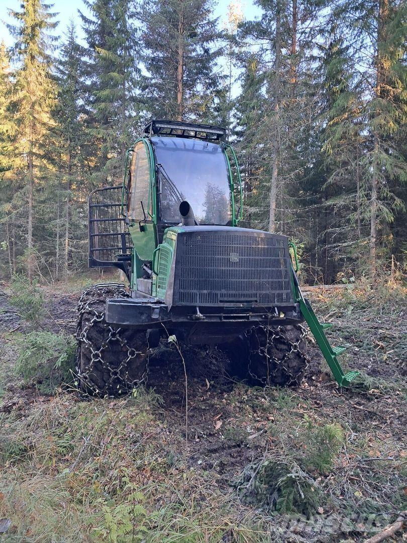 John Deere 1010e Skotare