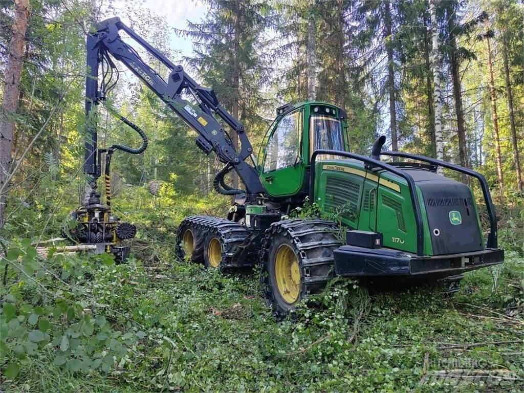 John Deere 1170 E Skördare
