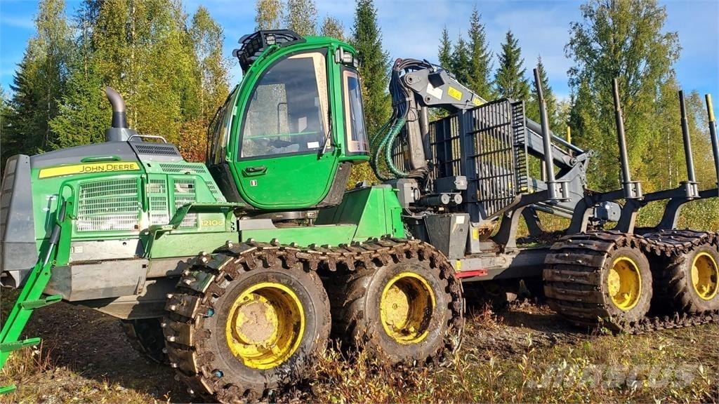 John Deere 1210G Skotare