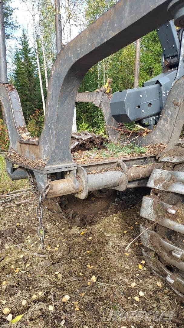 John Deere 1210G Skotare