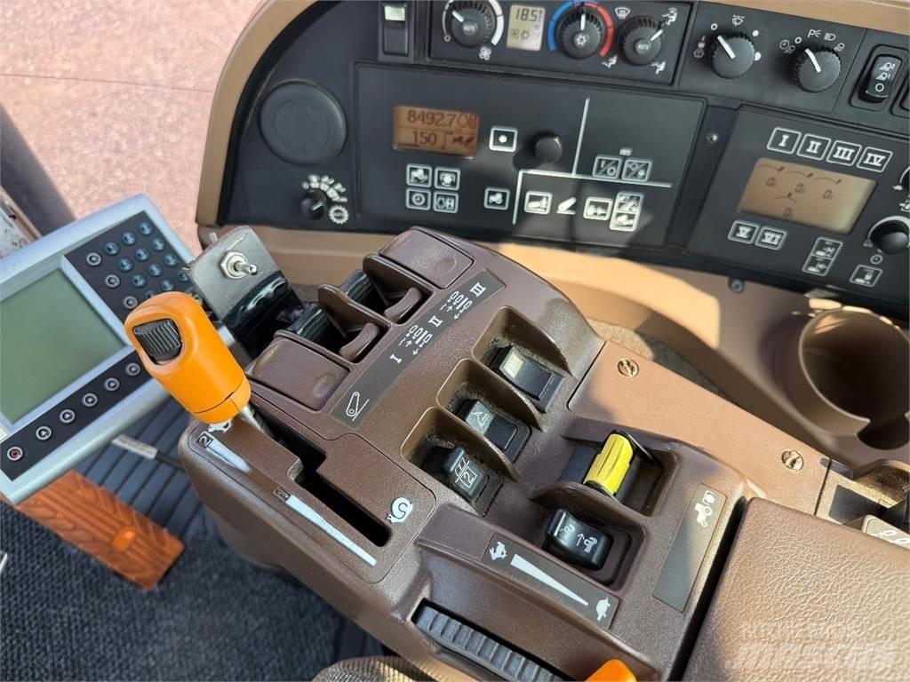 John Deere 8330 Traktorer