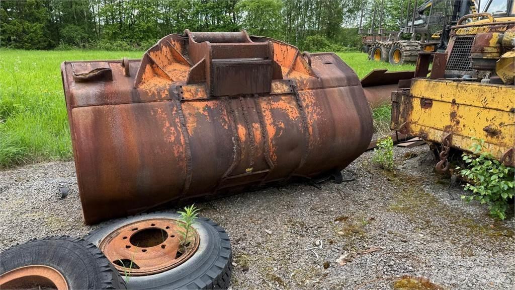  Kauha 2,5m Skopor