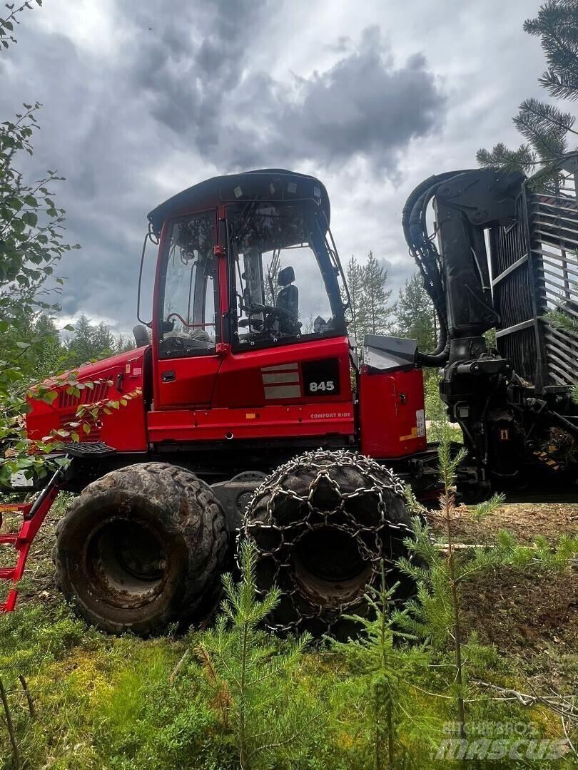 Komatsu 845 Skotare