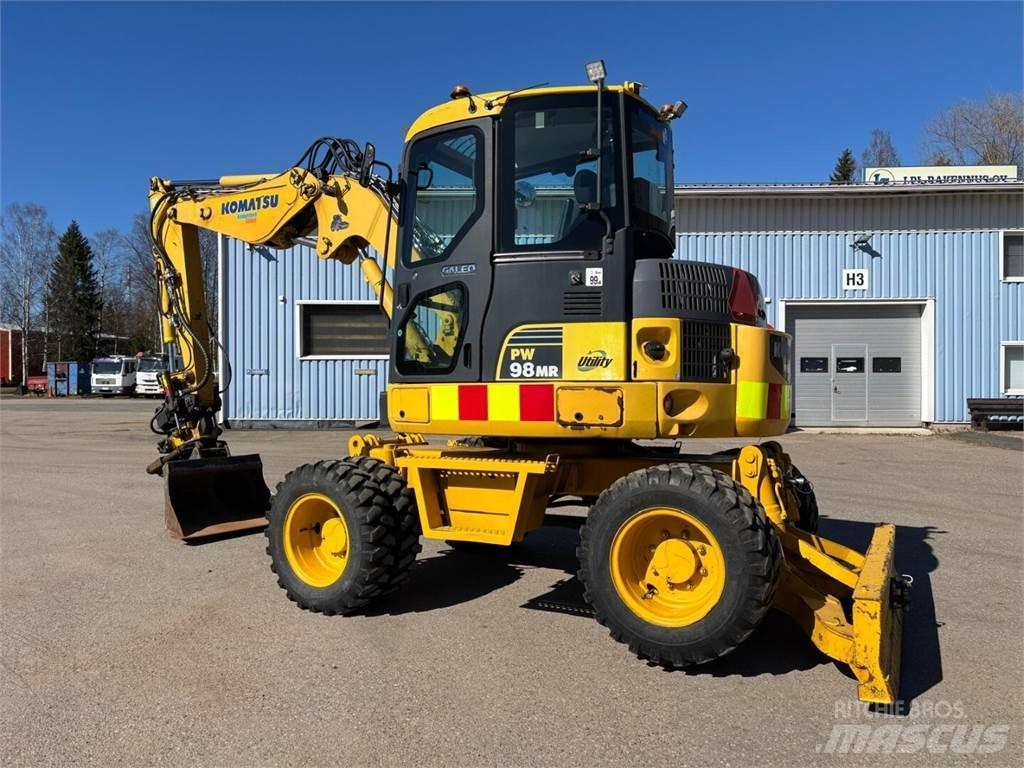 Komatsu PW 98MR-6 Hjulgrävare