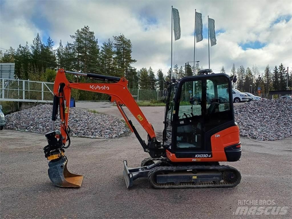 Kubota KX 030-4 Minigrävare < 7t