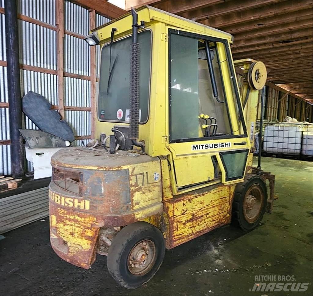Mitsubishi FD25 Dieselmotviktstruckar