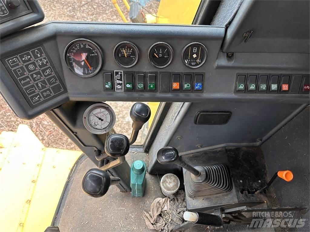 New Holland TC56 Skördetröskor