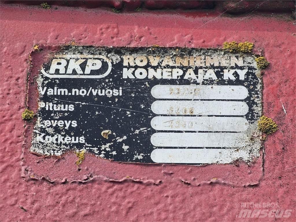  Perävaunu Tippvagnar