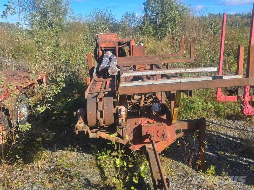  Puunkuorimakone Övriga