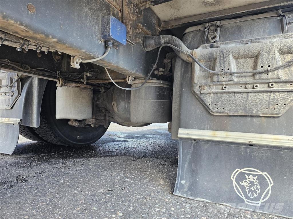 Scania P270 4X2 Skåpbilar