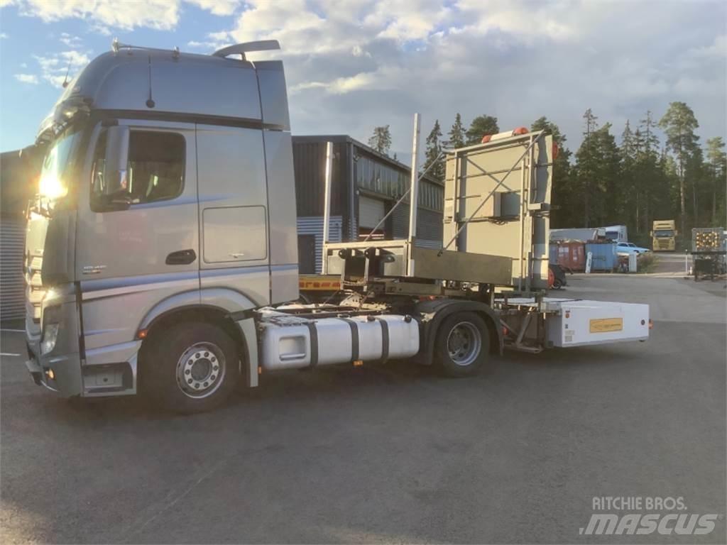 Scania R 420 Övriga bilar