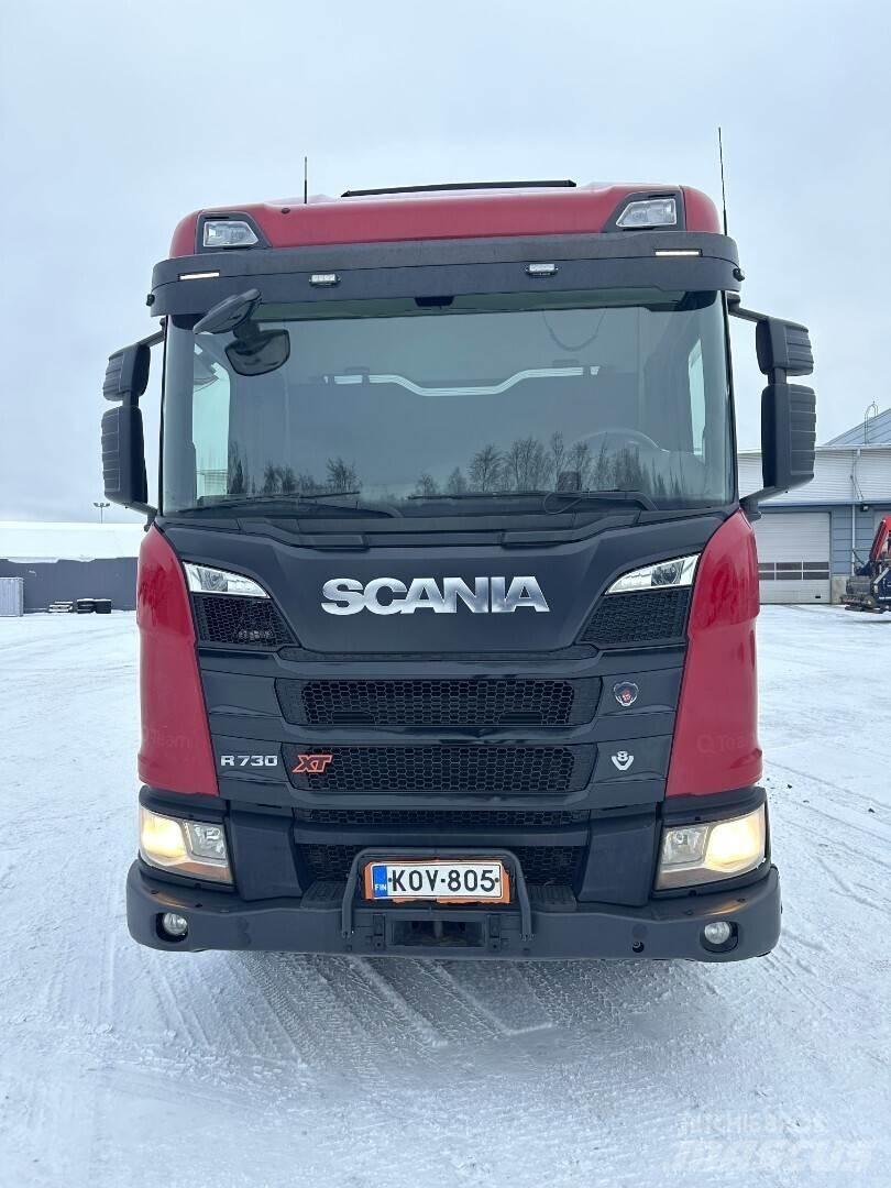 Scania R730 8x4 Timmerbilar