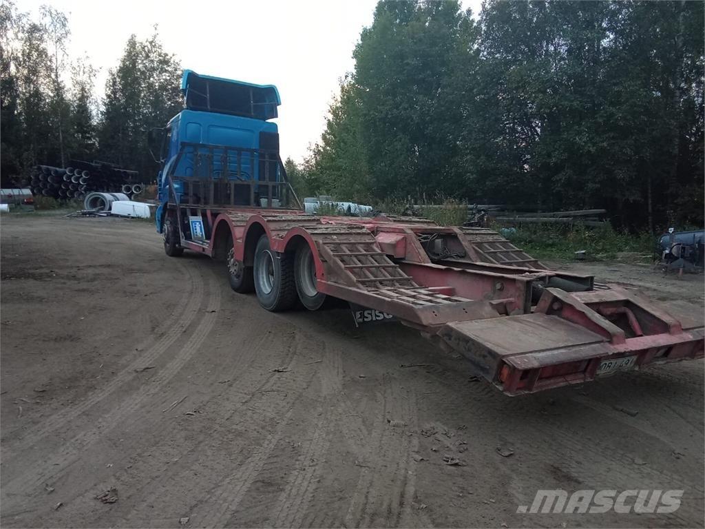 Sisu E12 Transportbilar för Skogsmaskiner