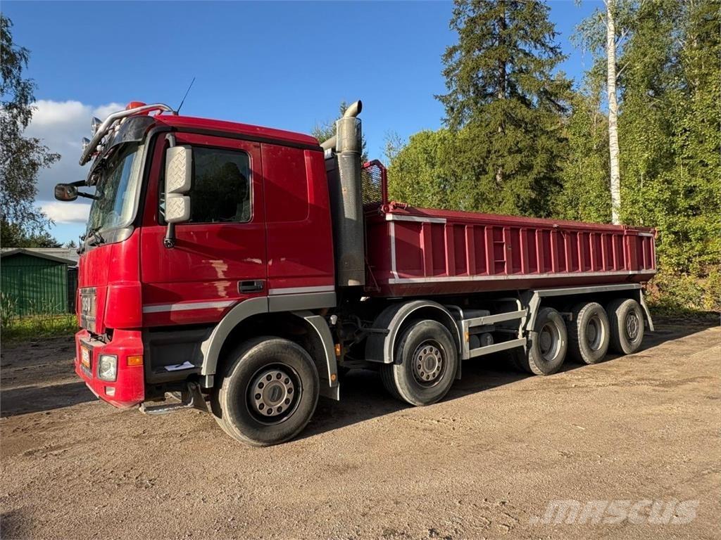 Sisu Polar 10x4 Tippbilar