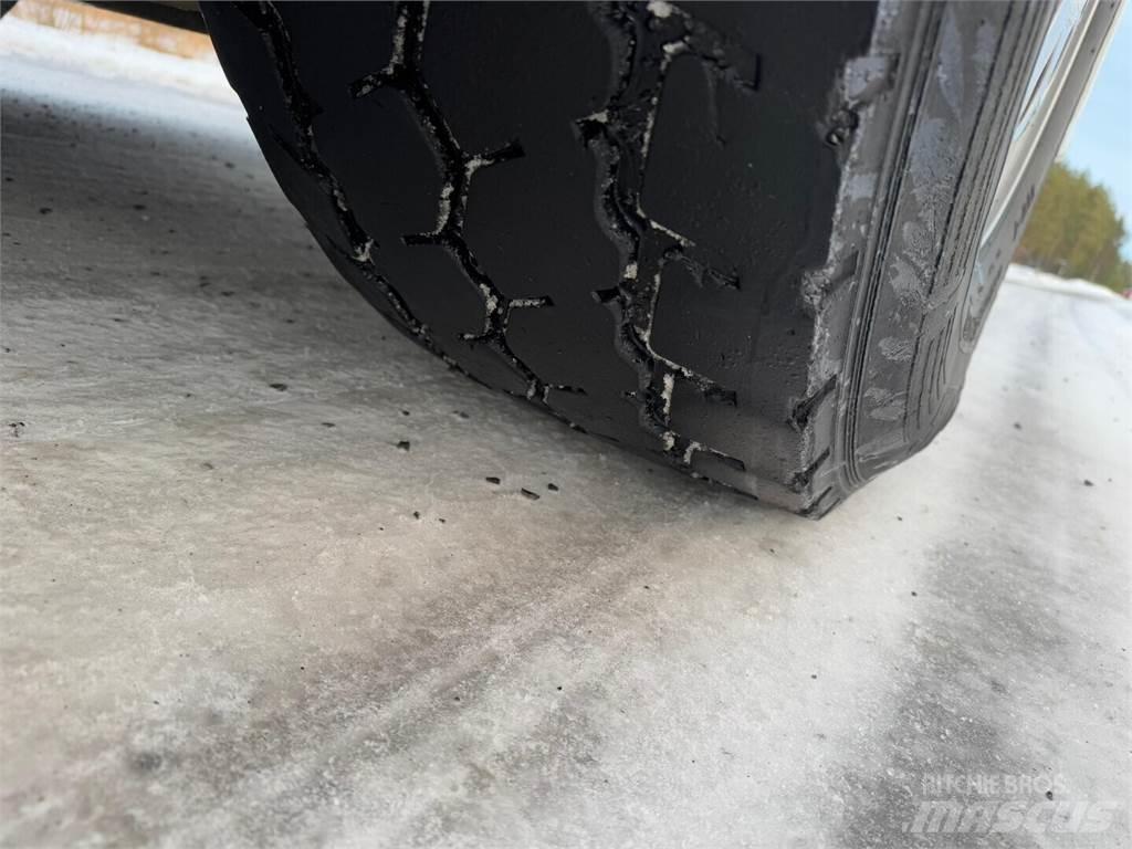 Sisu R500 Transportbilar för Skogsmaskiner