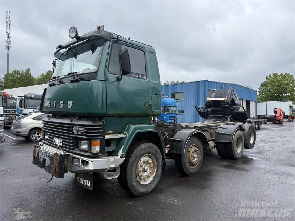 Sisu Sm332 8x2 Chassier