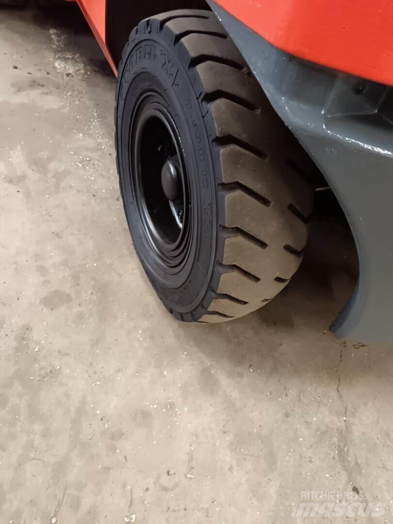 Toyota 02-7FD45 Dieselmotviktstruckar
