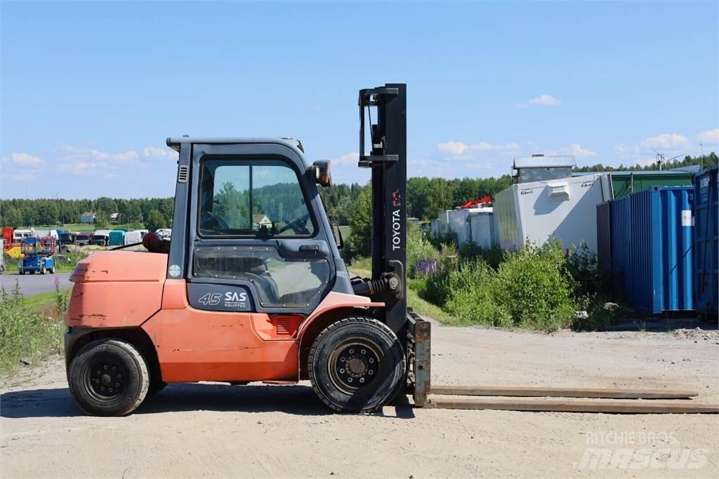 Toyota 7FD40 Dieselmotviktstruckar