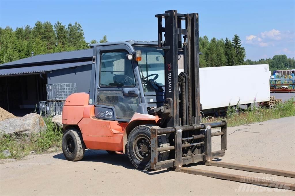 Toyota 7FD40 Dieselmotviktstruckar