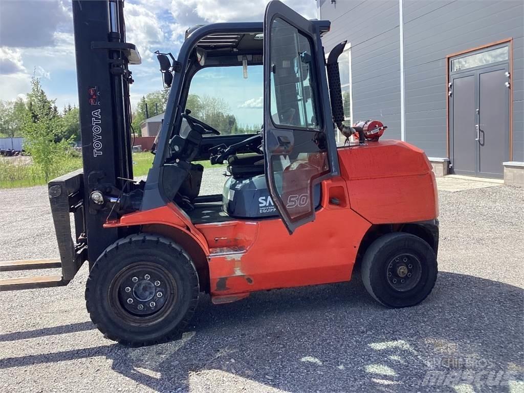 Toyota L 50 Elmotviktstruckar