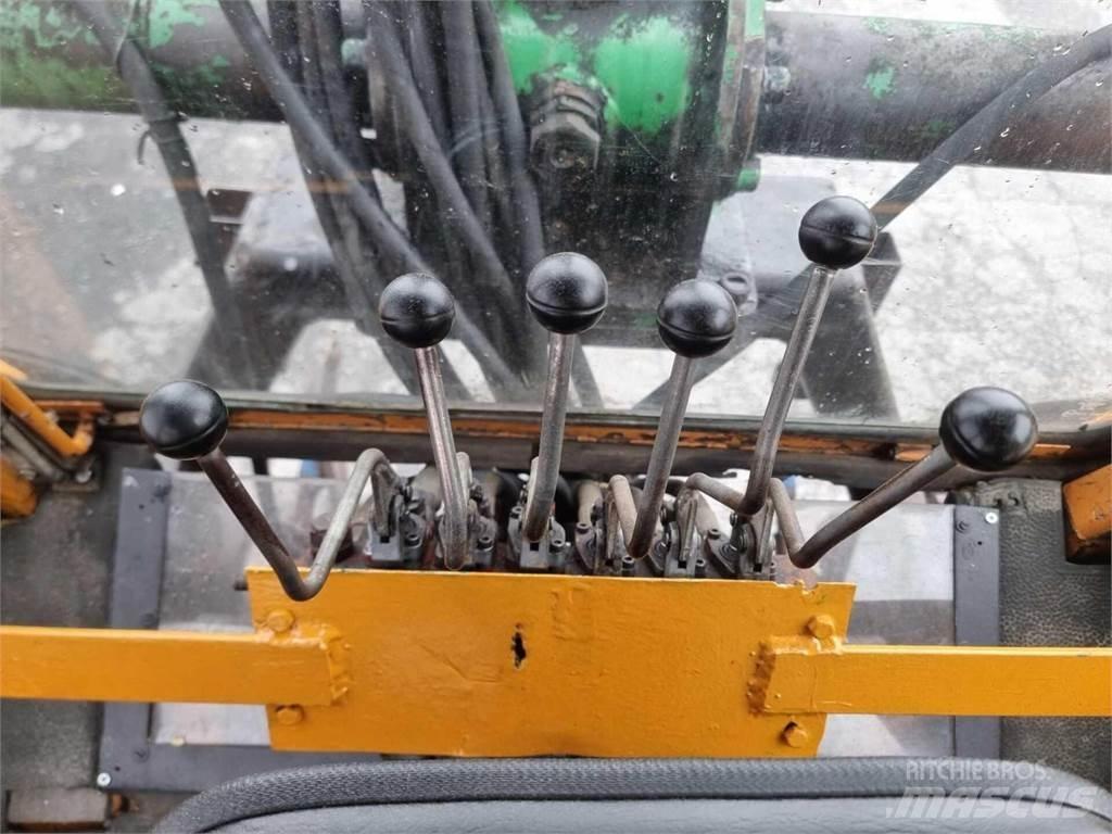 Valmet 802-4 Traktorer