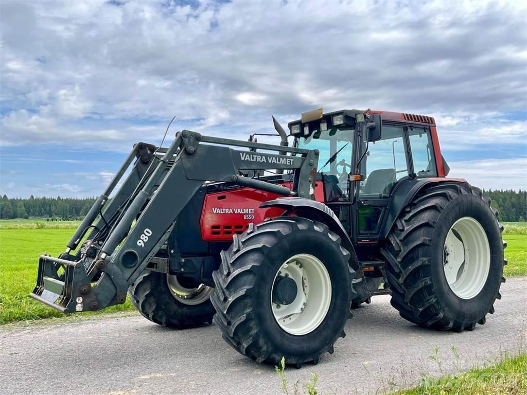 Valtra 8550 Mega Traktorer