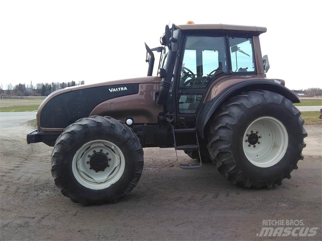 Valtra T 170 Traktorer