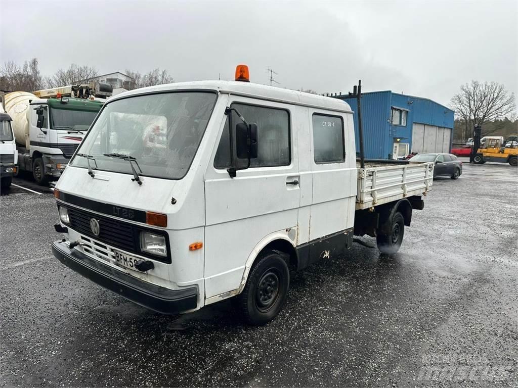 Volkswagen LT28 Flakbilar