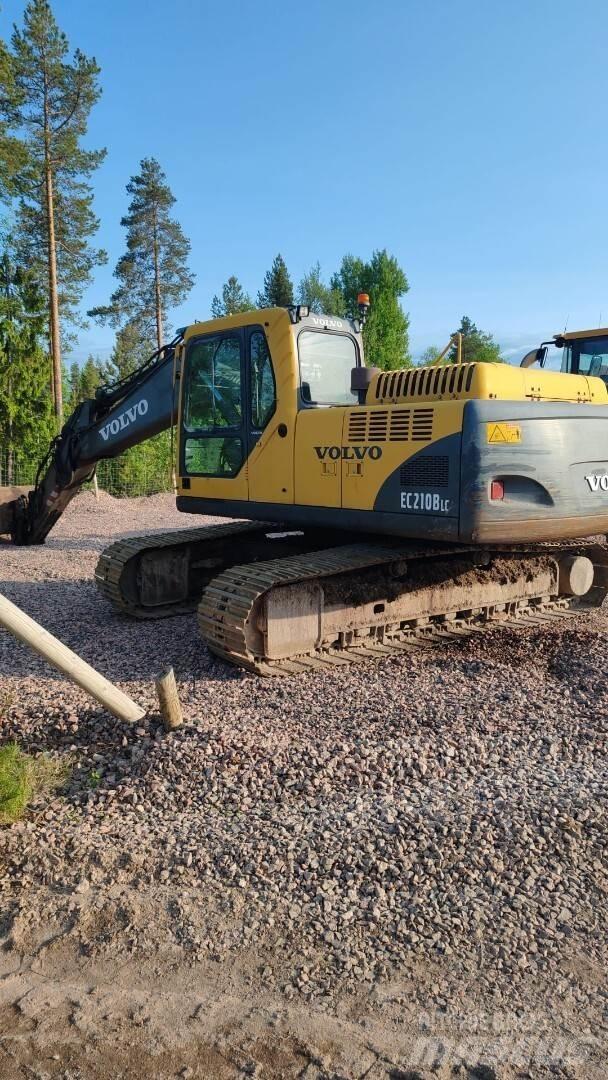 Volvo 210 B Bandgrävare