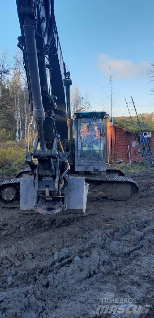 Volvo 210c Bandgrävare
