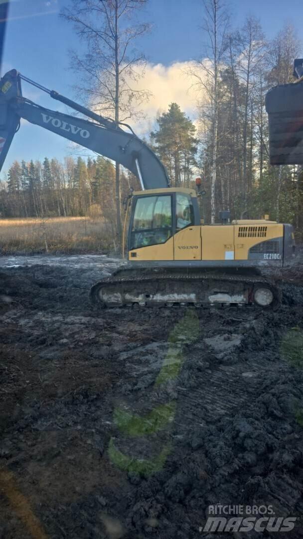 Volvo 210C Bandgrävare